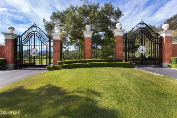 2454 Swanfield Court, Thousand Oaks, CA 91361