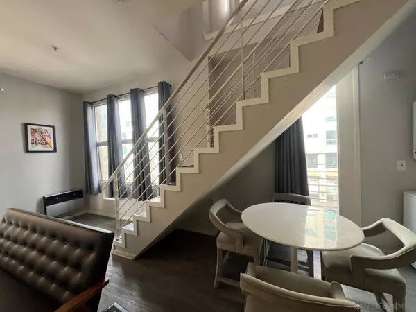 988 G Street #33, San Diego, CA 92101