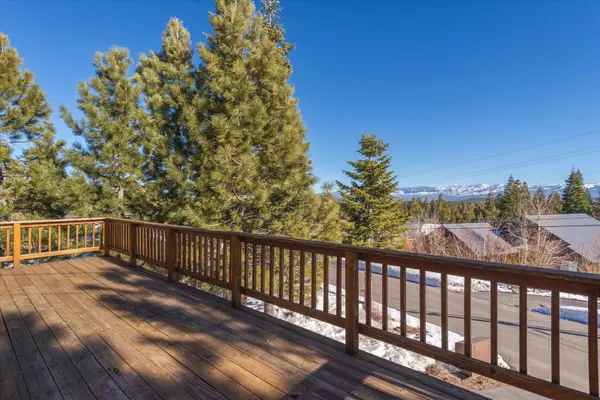 16474 Skislope Way, Truckee, CA 96161