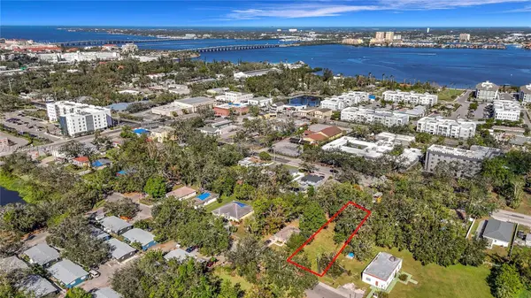 1029 8 Ave E, Other City - In The State Of Florida, FL 34208