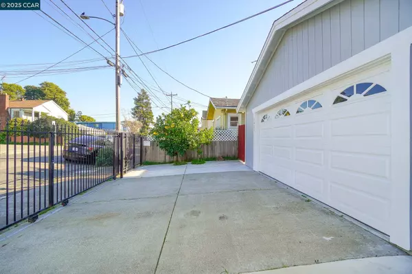 3021 Kansas Street, Oakland, CA 94602