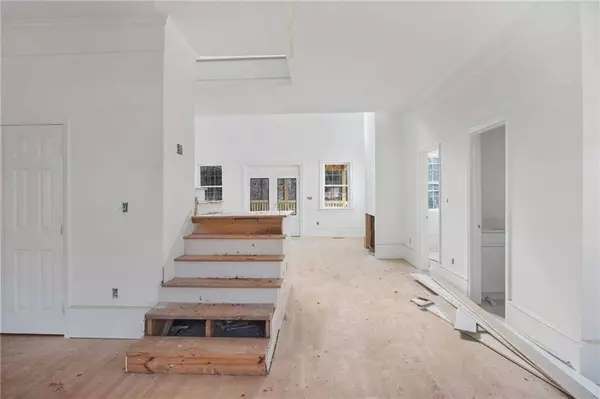 4271 Matisse LN, Fairburn, GA 30213