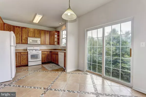 239 HOBBITTS LN, Westminster, MD 21158