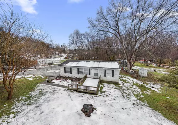 212 Highland Ave, Boston, KY 40107