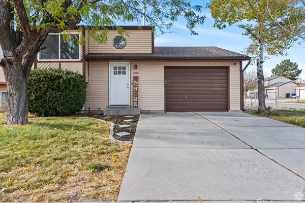 6490 S CYCLAMEN WAY W, West Jordan, UT 84081