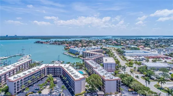 999 Anglers CV #M203, Marco Island, FL 34145