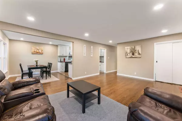 1506 186th Street, Homewood, IL 60430