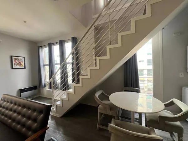 988 G Street #33, San Diego, CA 92101