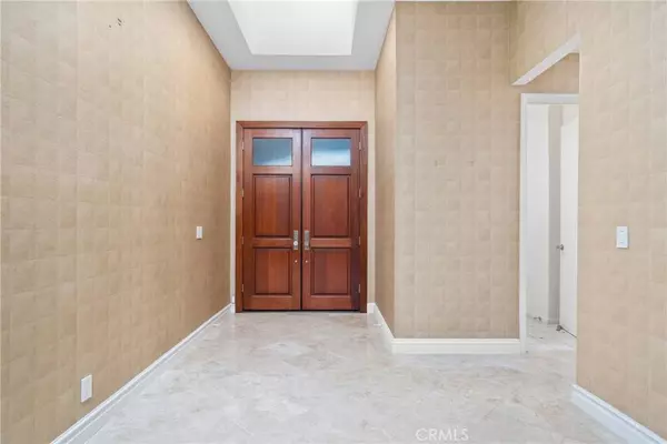 5 Rue Valbonne, Newport Beach, CA 92660