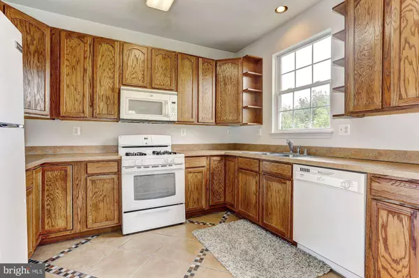 239 HOBBITTS LN, Westminster, MD 21158