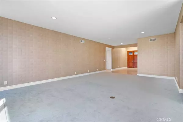 5 Rue Valbonne, Newport Beach, CA 92660