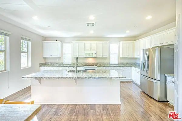 1390 Clementine WAY, Fullerton, CA 92833