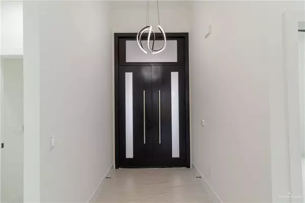 2906 Arboledas DR, San Juan, TX 78589