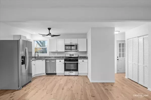 2418 Emlong ST, Joliet, IL 60435