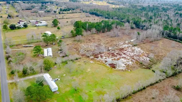 423 County Road 4879, Dayton, TX 77535