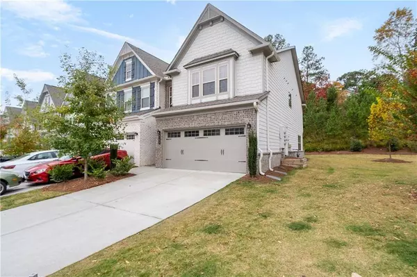 6188 Lanier Harbor LNDG, Buford, GA 30518