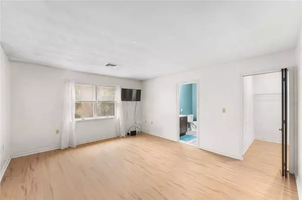 185 Manville Hill RD #502, Cumberland, RI 02864