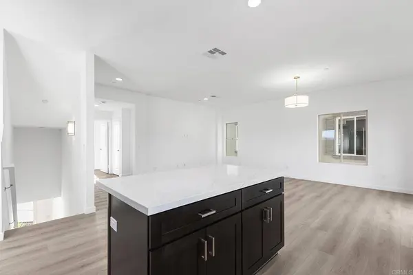 8580 Vista Azul Pl, Lemon Grove, CA 91945