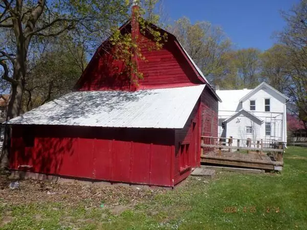 308 E Orchard Street, Delton, MI 49046