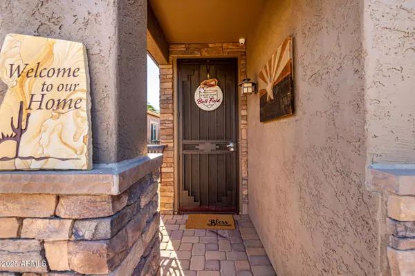 1157 E DAISY Way, San Tan Valley, AZ 85143