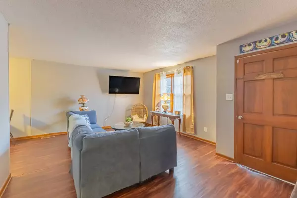 410 Green Cove Ave, Fayetteville, TN 37334