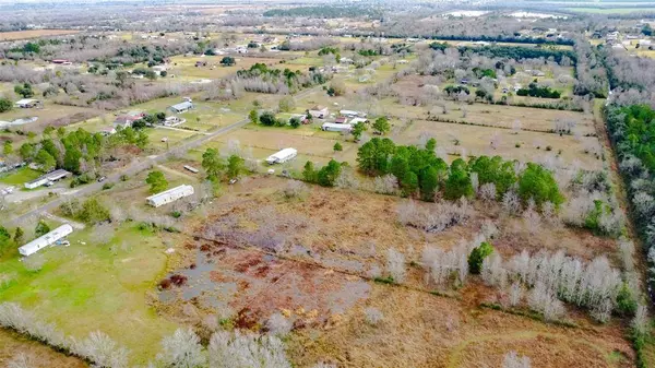 423 County Road 4879, Dayton, TX 77535