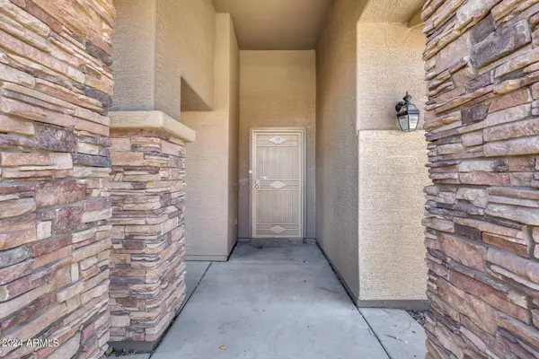 225 N 236TH Avenue, Buckeye, AZ 85396