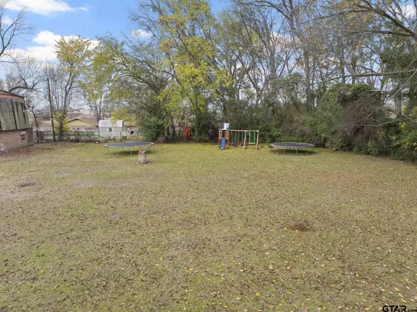 311 W 5th, Mt Pleasant, TX 75455