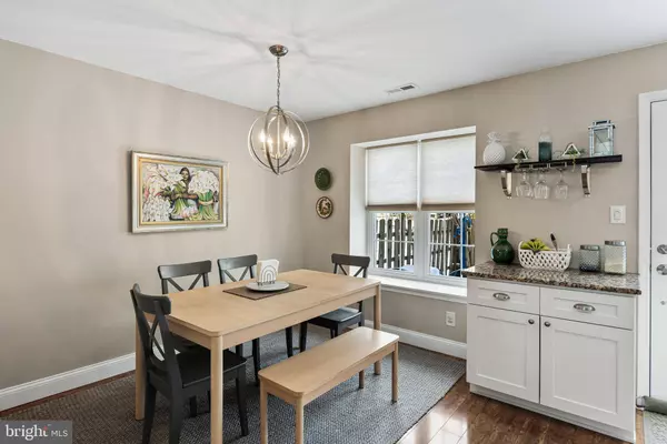 125 CAMBER LN, Mount Laurel, NJ 08054