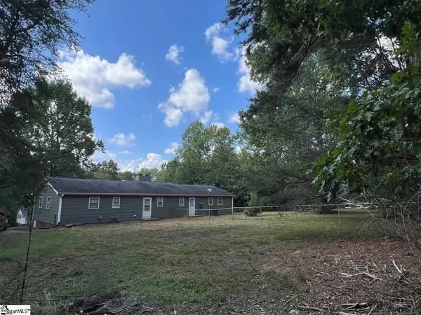 307 Woodsong Drive, Inman, SC 29349