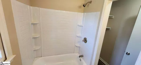 2085 John Dodd Road, Wellford, SC 29385