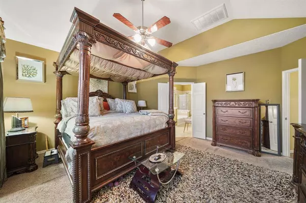 9907 Silver Terrace DR, Rosharon, TX 77583