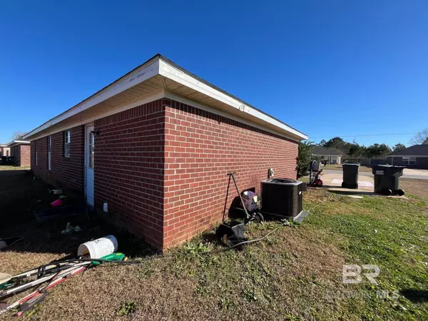 14287 Lexington Drive, Summerdale, AL 36580