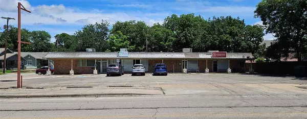 2108 Monroe Street #C, Commerce, TX 75428