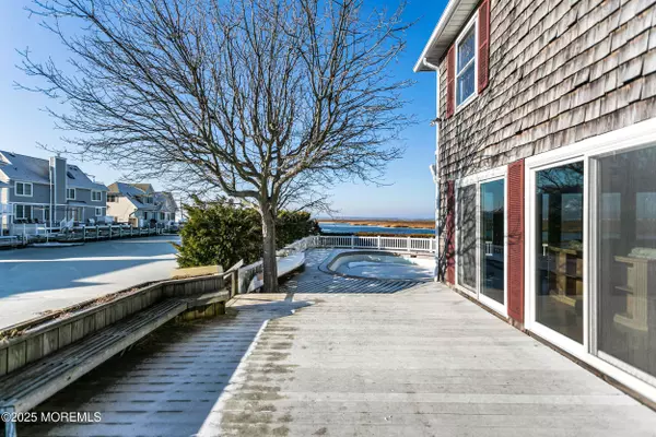 315 Pompano Court, Lavallette, NJ 08735