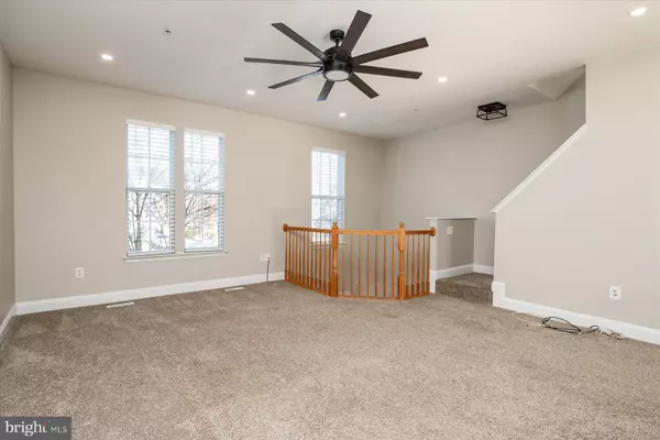 8172 POINSETT TER, Pasadena, MD 21122