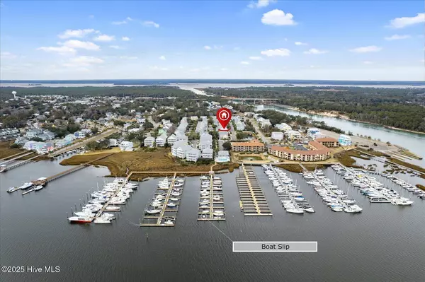 203 Silver Sloop WAY, Carolina Beach, NC 28428