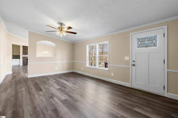 27 Henry Clark Lane, Greer, SC 29651