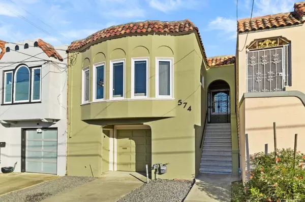 574 Arch ST, San Francisco, CA 94132
