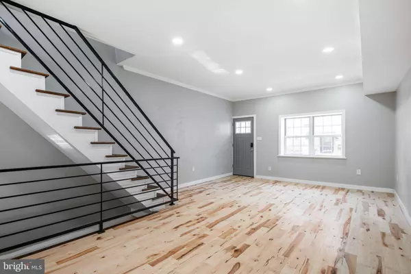 1804 TREE ST, Philadelphia, PA 19145