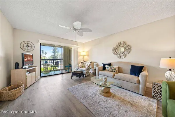 551 S Brevard AVE #308, Cocoa Beach, FL 32931