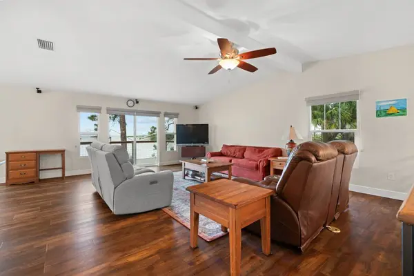 16931 Southwest 133 Street, Cedar Key, FL 32625