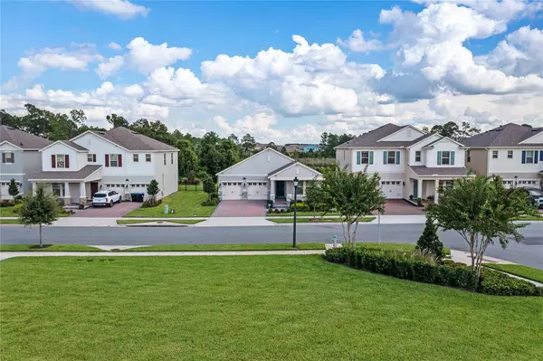 9693 LOST CREEK DR, Winter Garden, FL 34787