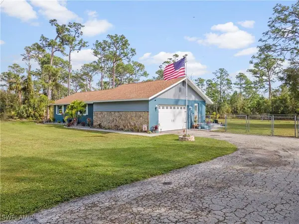 7589 Bonita BLVD, North Fort Myers, FL 33917