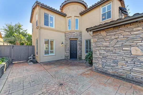 1548 Deer Hollow WAY, Roseville, CA 95661