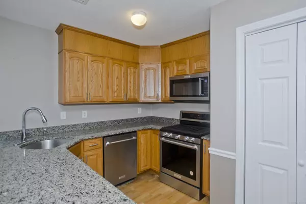 56 Elvree Street, Manchester, CT 06042