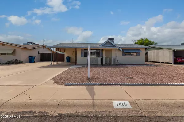 1416 S LAWTHER Drive, Apache Junction, AZ 85120