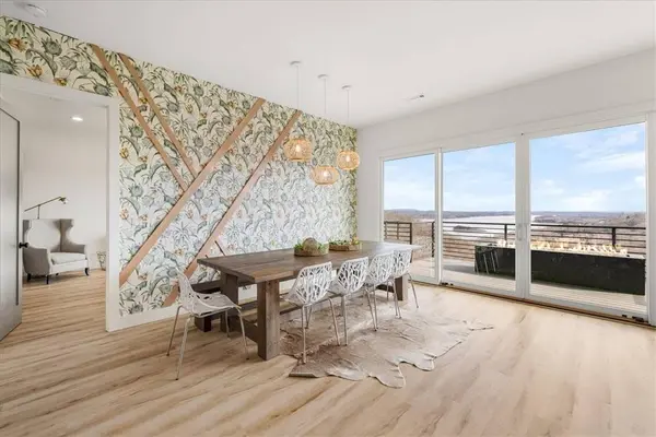 9188 Park Rd, Rogers, AR 72756