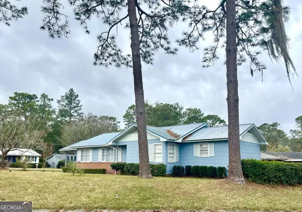 1715 City, Waycross, GA 31501