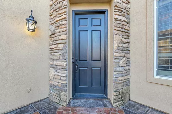 1548 Deer Hollow WAY, Roseville, CA 95661